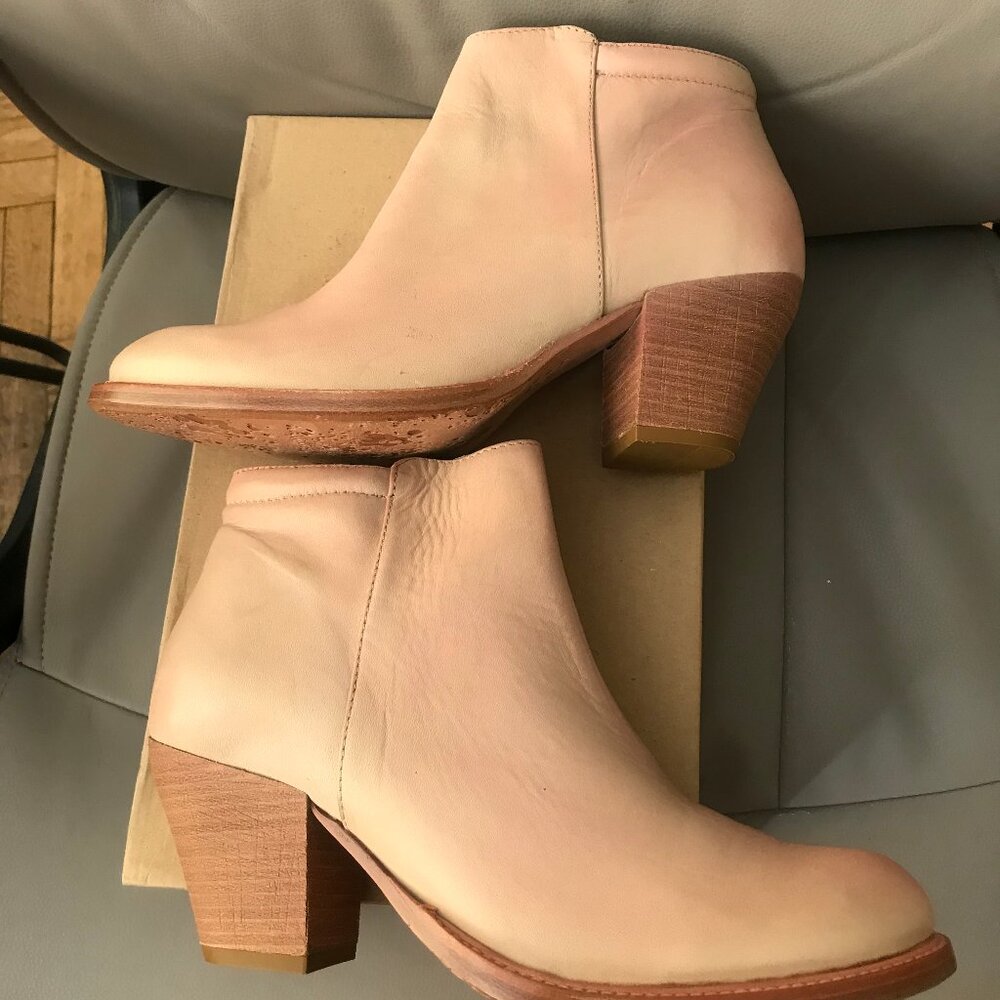 $350 KSUBI GENUINE LEATHER "BENISA" ANKLE BOOTIES. NEW IN BOX